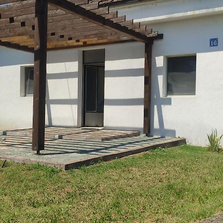 Apartmani Nova Topola Экстерьер фото
